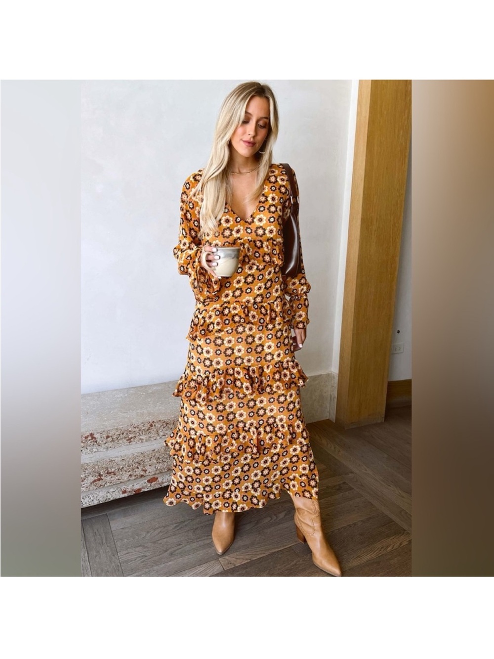Show Me Your Mumu Fleetwood Maxi Dress in Aurora Floral 🌺🌻🌷🌼🌹